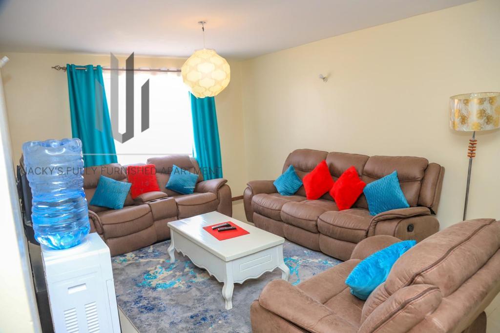 Jacky'S Milimani Suites Nakuru Eksteriør bilde